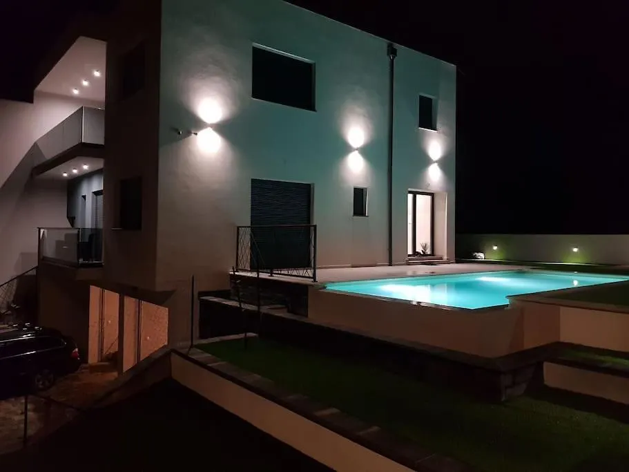 Villa Dijana - Panoramski Pogled Na More Kostrena Croatia